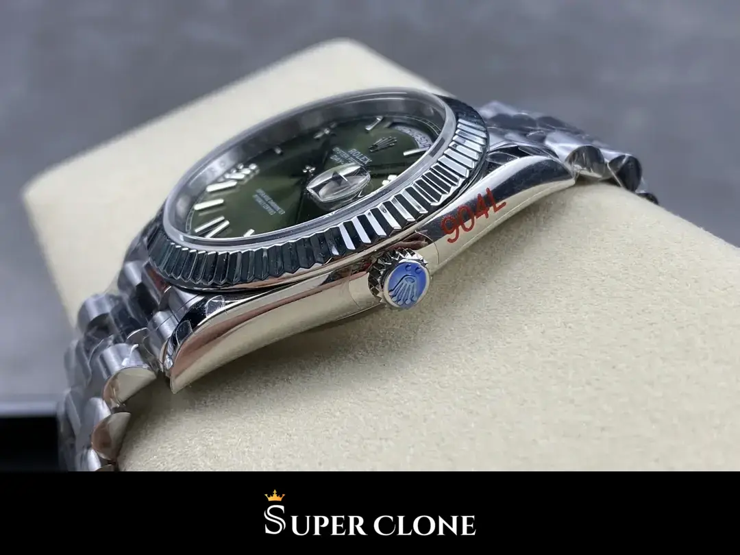 Rolex Day-Date 228239, president bracelet, sapphire crystal