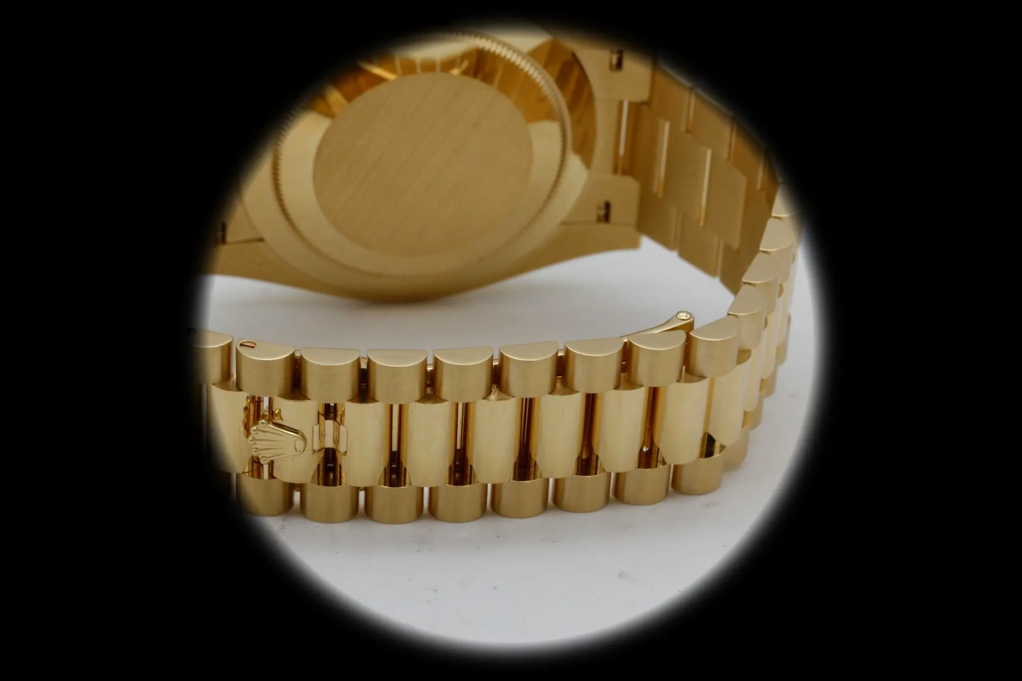 Rolex Day-Date 228238 Swiss clone 40mm — crown and case detail