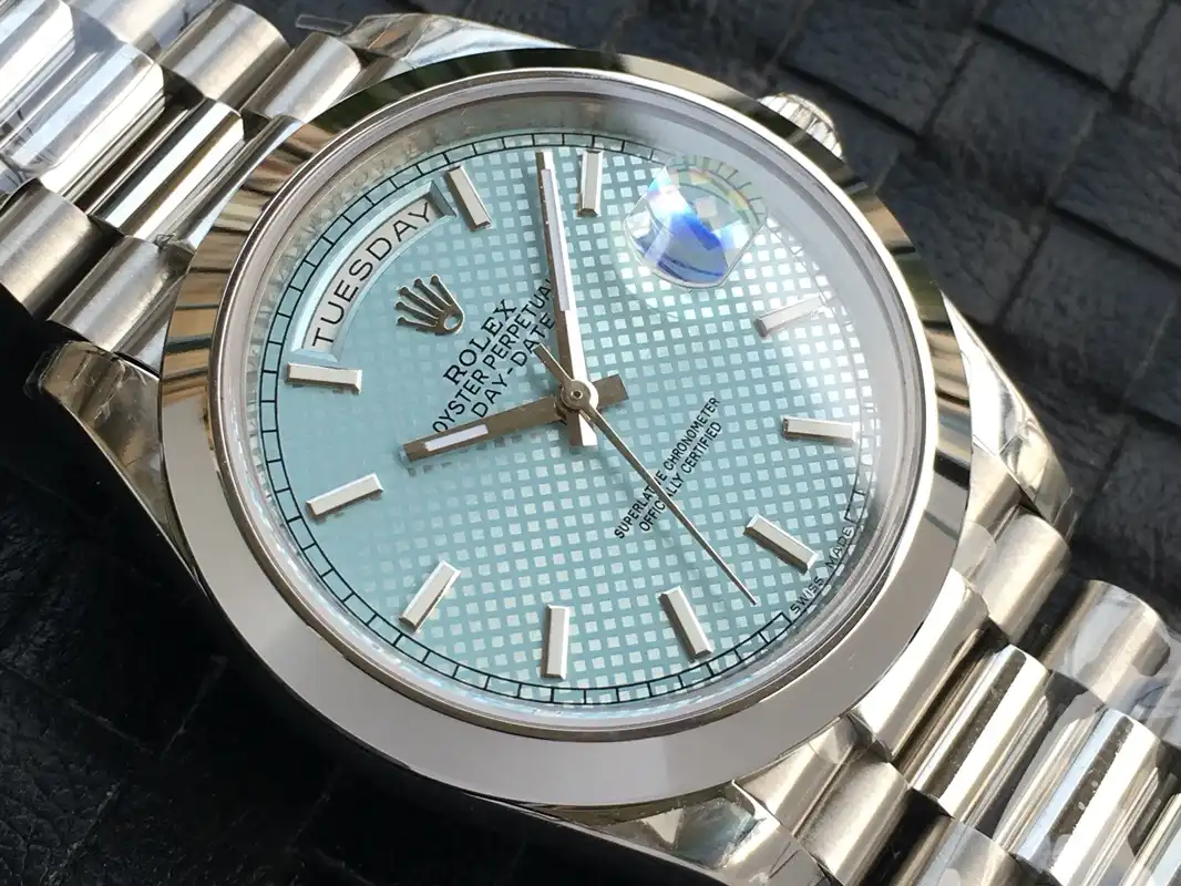 Day-Date 228206, fluted bezel, president bracelet