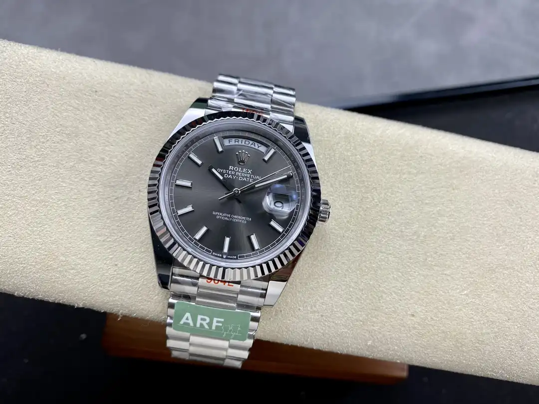 Rolex Day-Date 228239, president bracelet, sapphire crystal