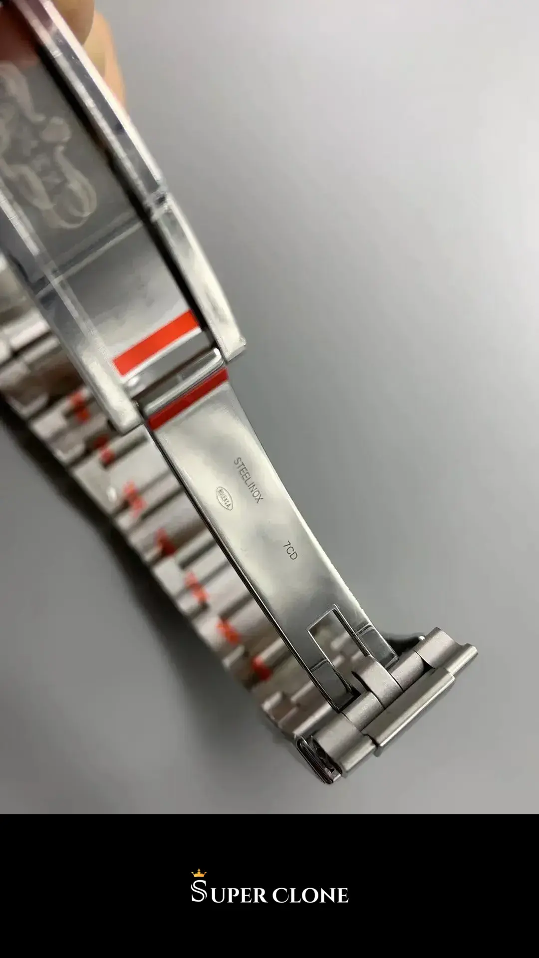 Rolex Daytona 116520 super clone 40mm — crown and case detail