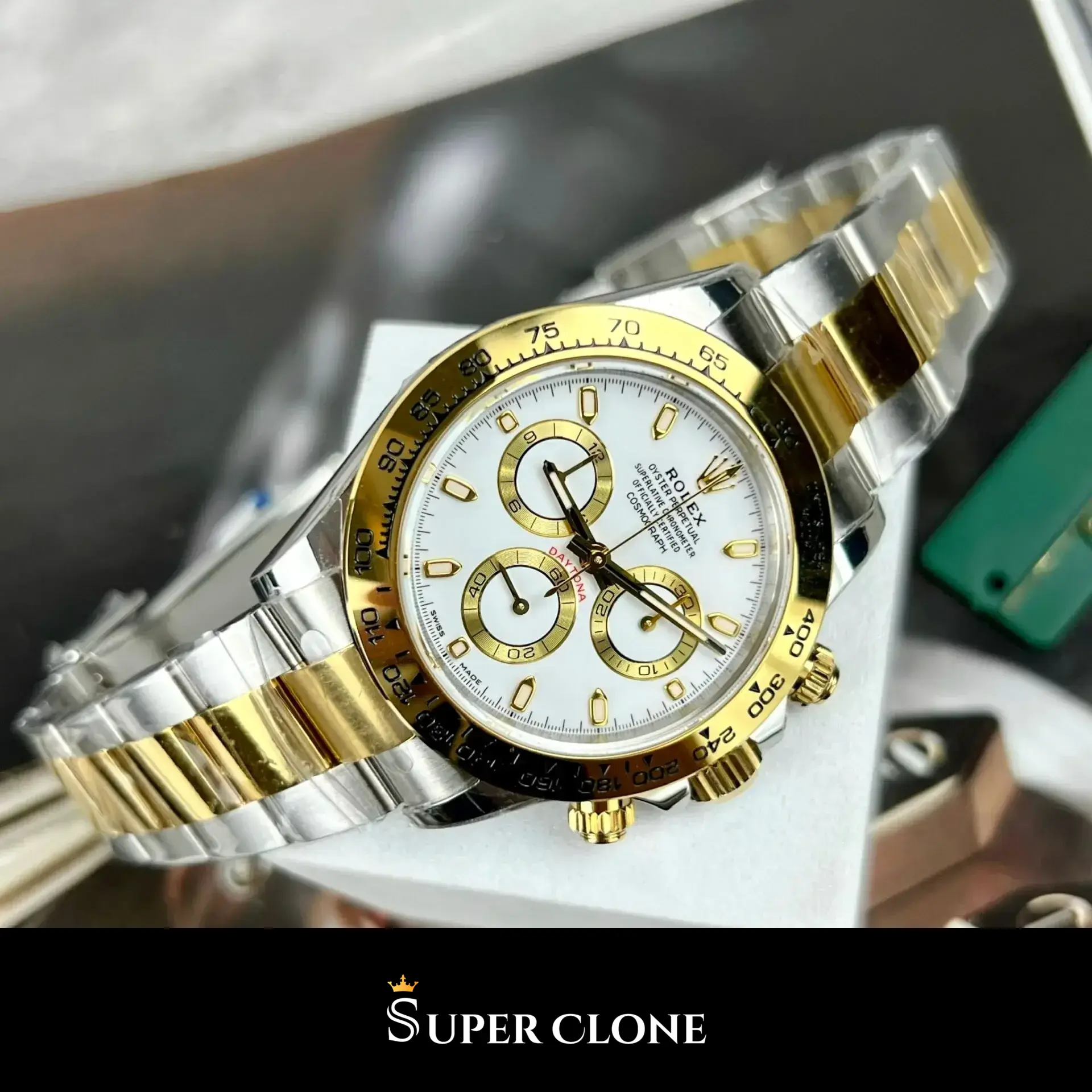 Rolex Daytona 126503 super clone white dial — caseback detail