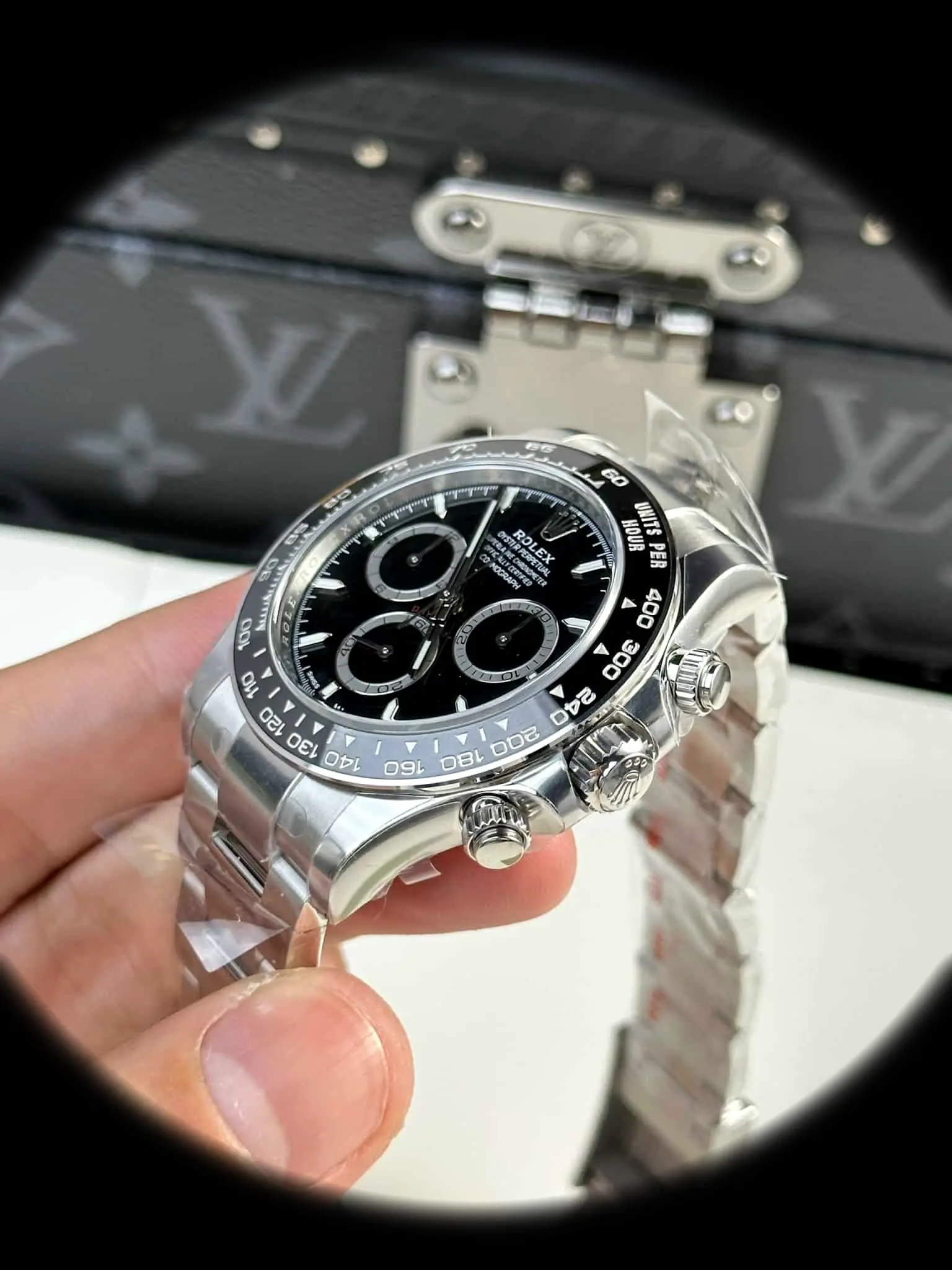 Rolex Daytona 126500LN Swiss replica — side profile