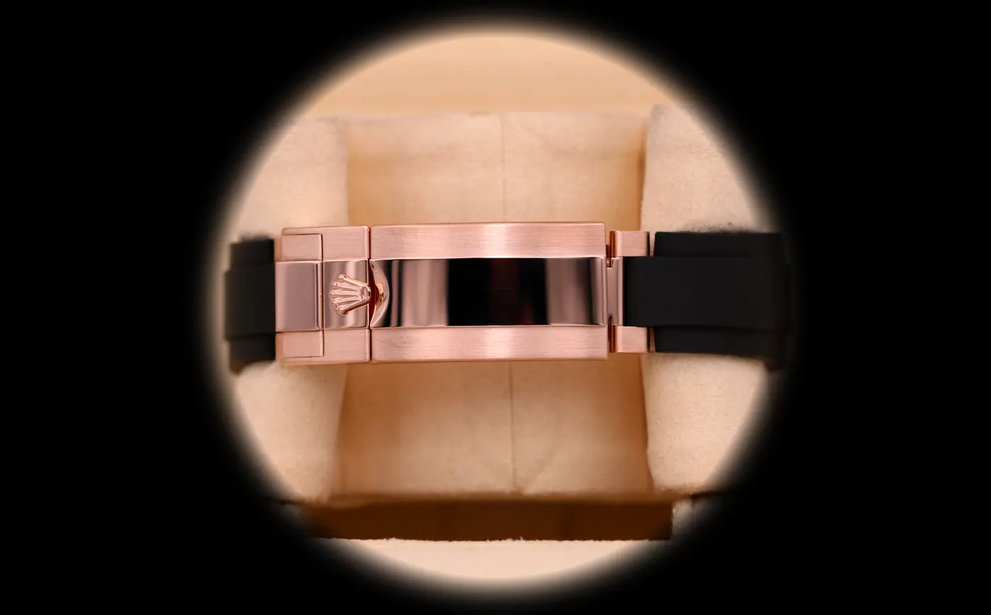 Rolex Daytona 126515LN 1:1 super clone sundust dial — bezel macro