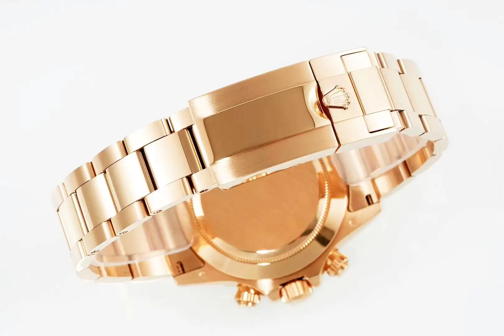 Rolex Daytona Rainbow 116595RBOW Oysterlock clasp with Rolex crown on Everose Oyster bracelet