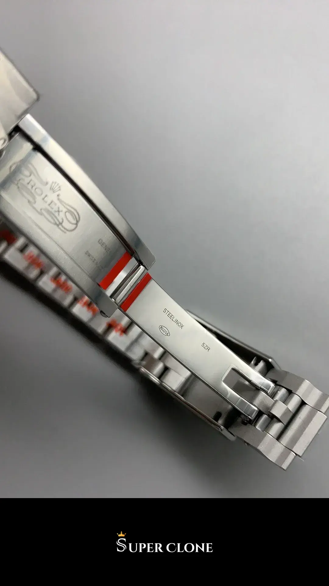 Explorer 124270, smooth bezel, sapphire crystal