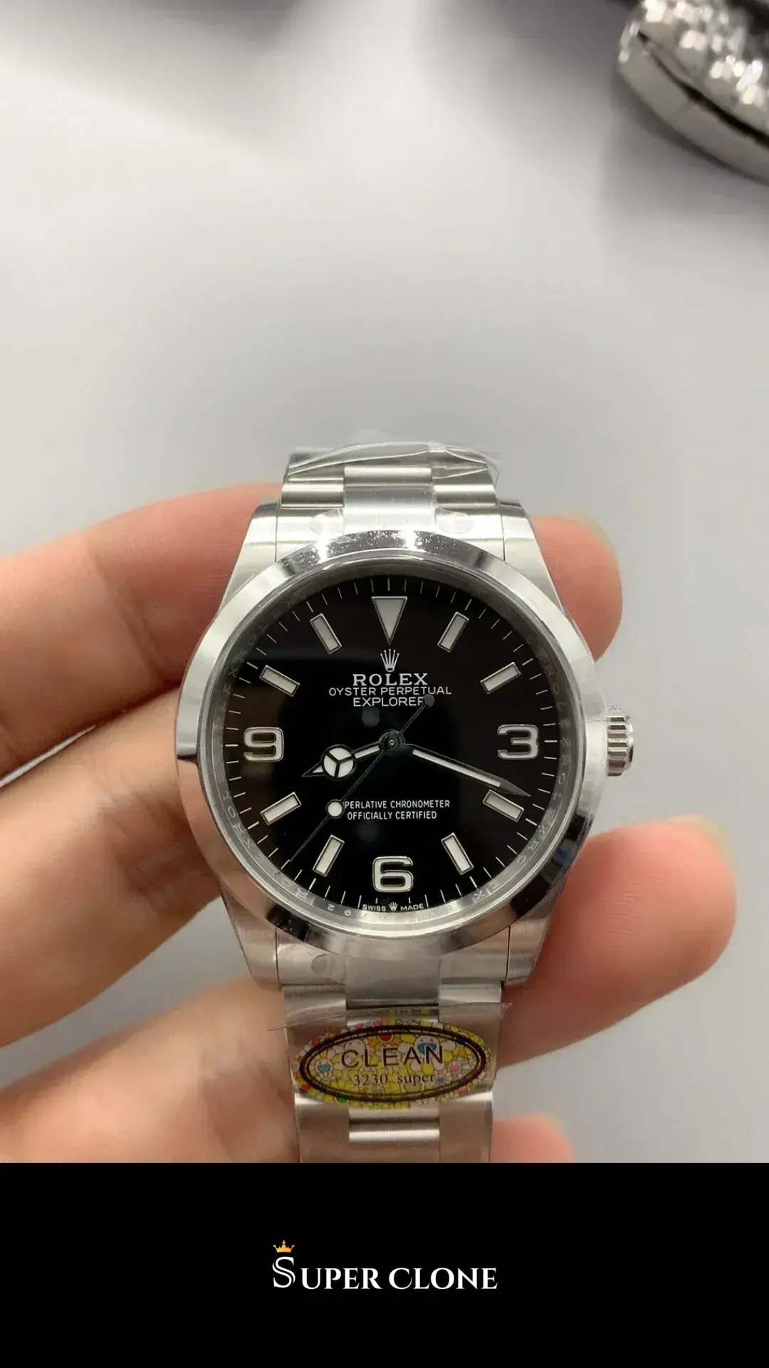 Rolex Explorer 124270, 904l steel case, smooth bezel