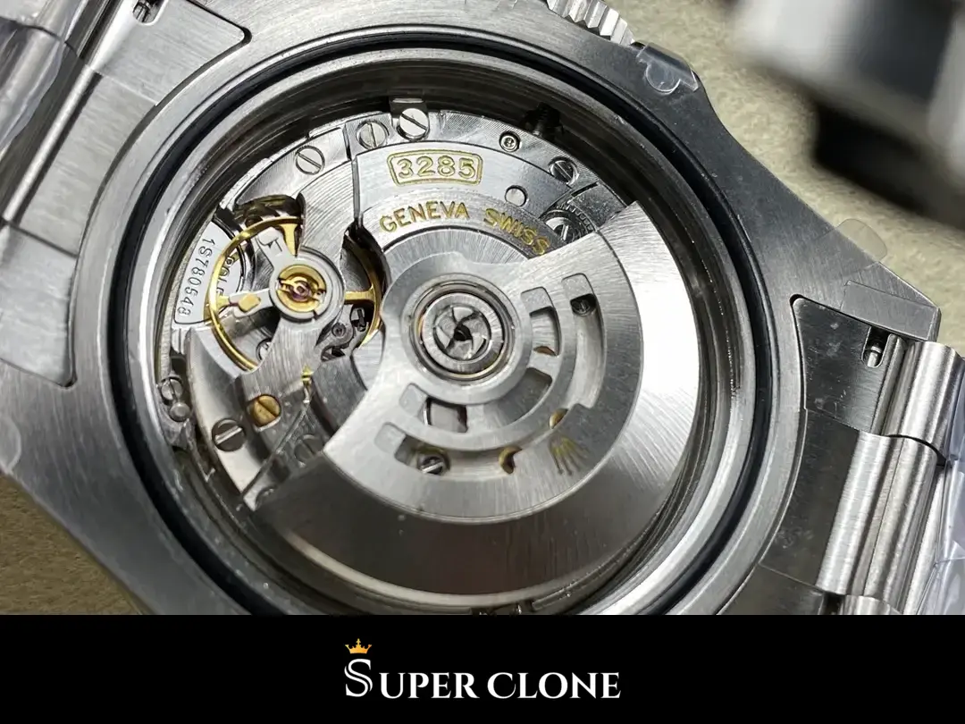Explorer 226570, 42mm, smooth bezel