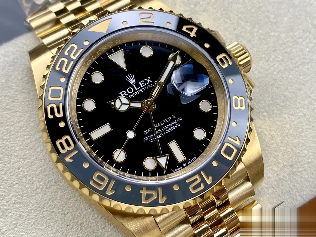 Rolex GMT-Master 126718GRNR swiss super clone — wrist shot