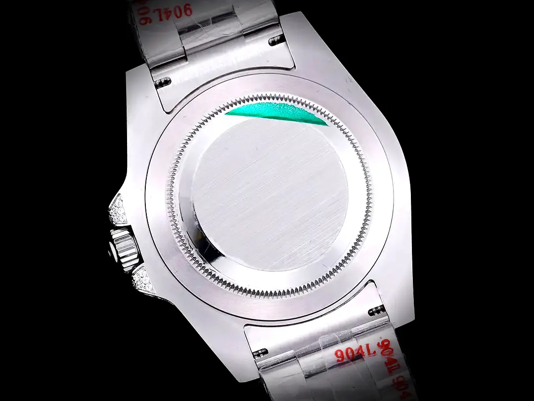 Rolex GMT-Master 116769TBR Swiss clone diamond dial — bezel macro