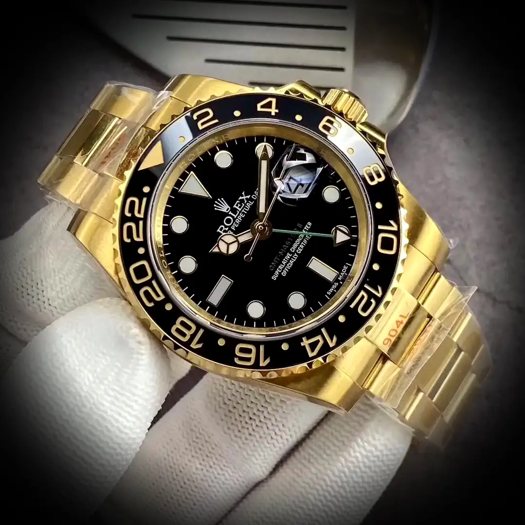 Rolex GMT-Master 126710BLRO-0001 superclone — side profile