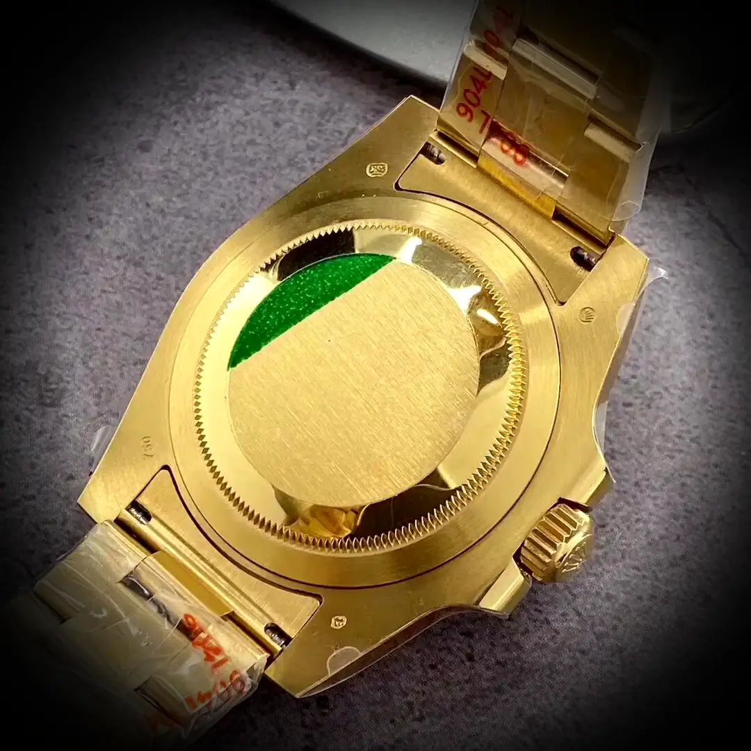 GMT-Master 126710BLRO-0001 1:1 super clone black dial — angled view