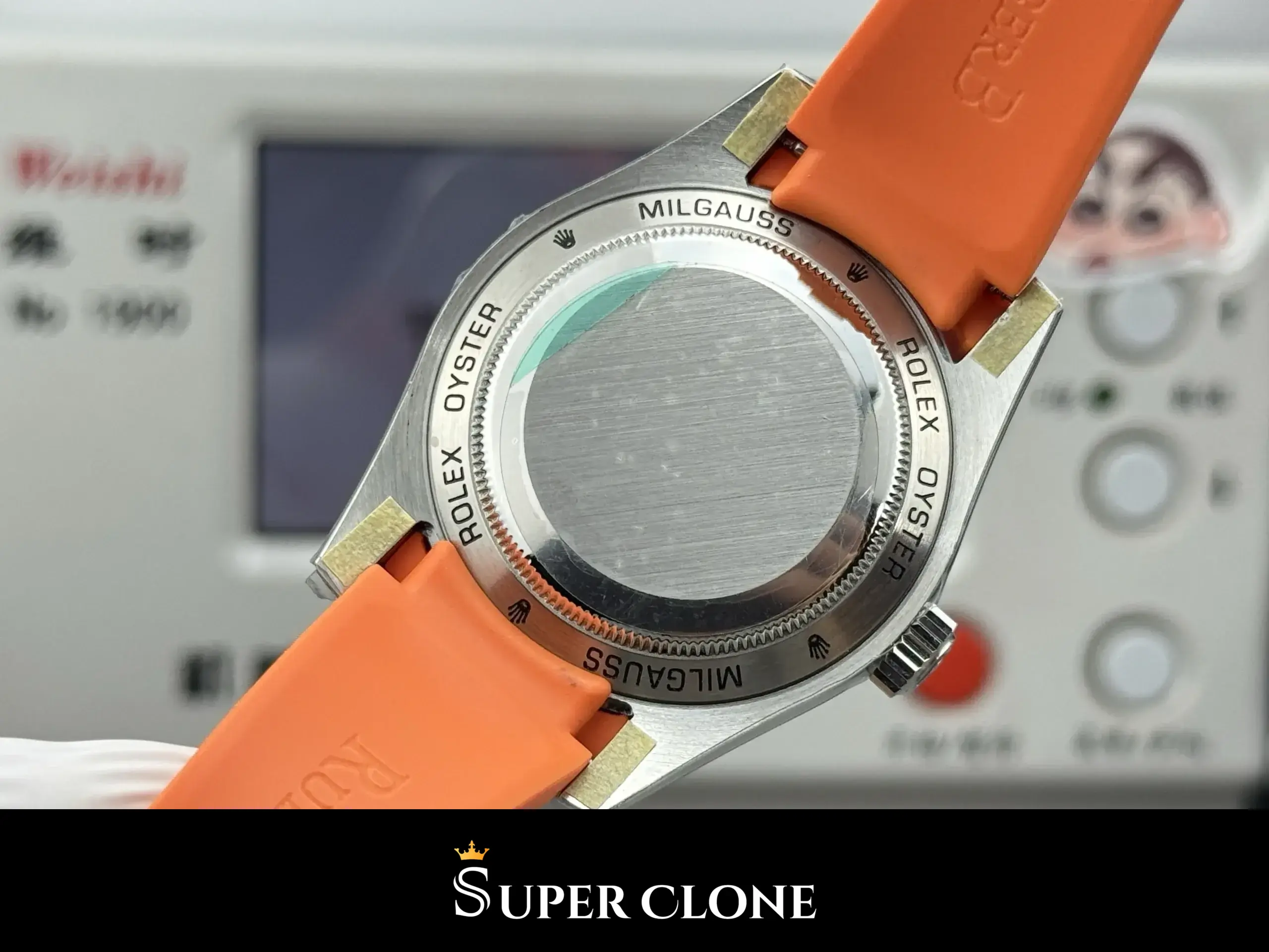 Milgauss 116400, 40mm, smooth bezel