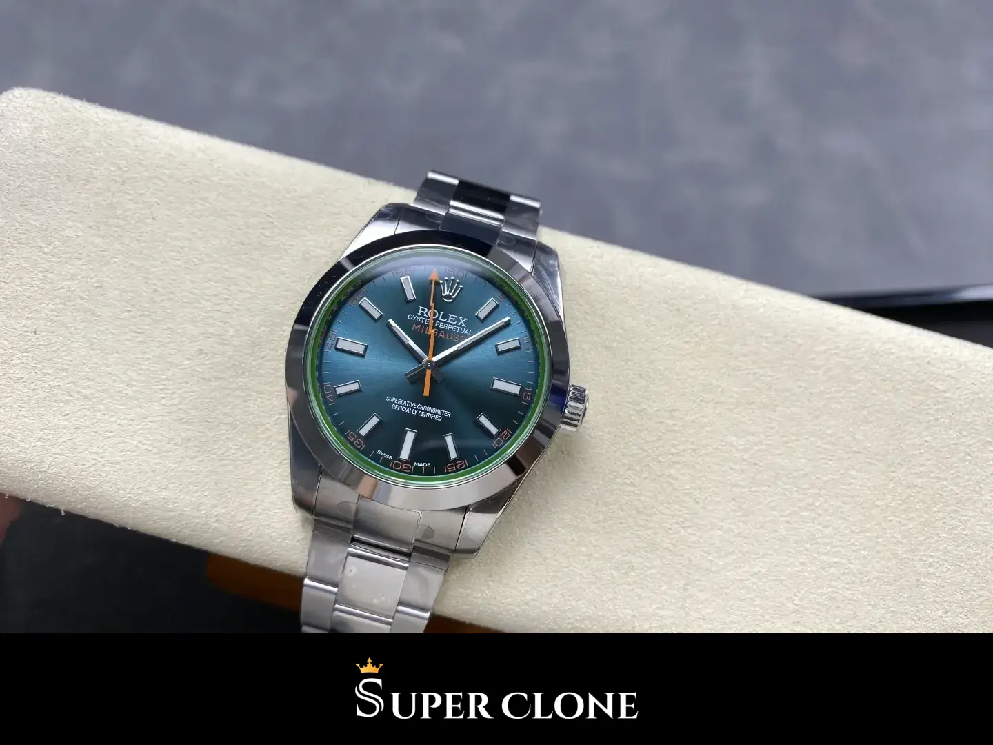 Rolex Milgauss 116400GV, blue dial, 904l steel case