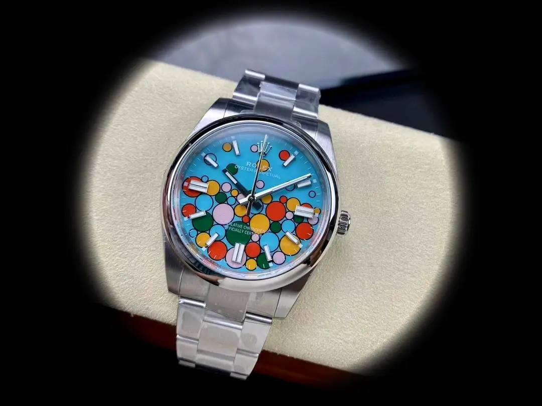 Oyster Perpetual 124300 Swiss replica celebration motif, turquoise blue dial — caseback detail