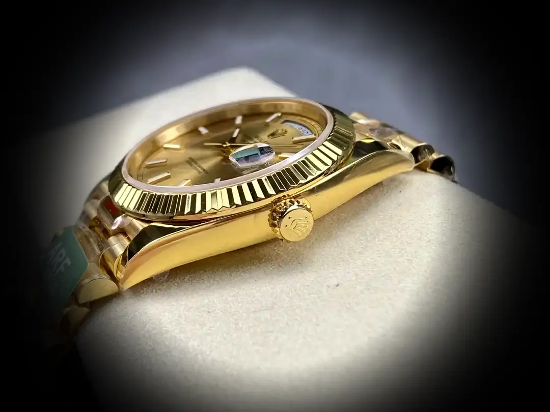 Rolex Day-Date 228238 1:1 super clone champagne dial — bezel macro