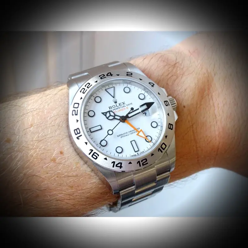 Rolex Explorer 226570 Swiss clone — side profile
