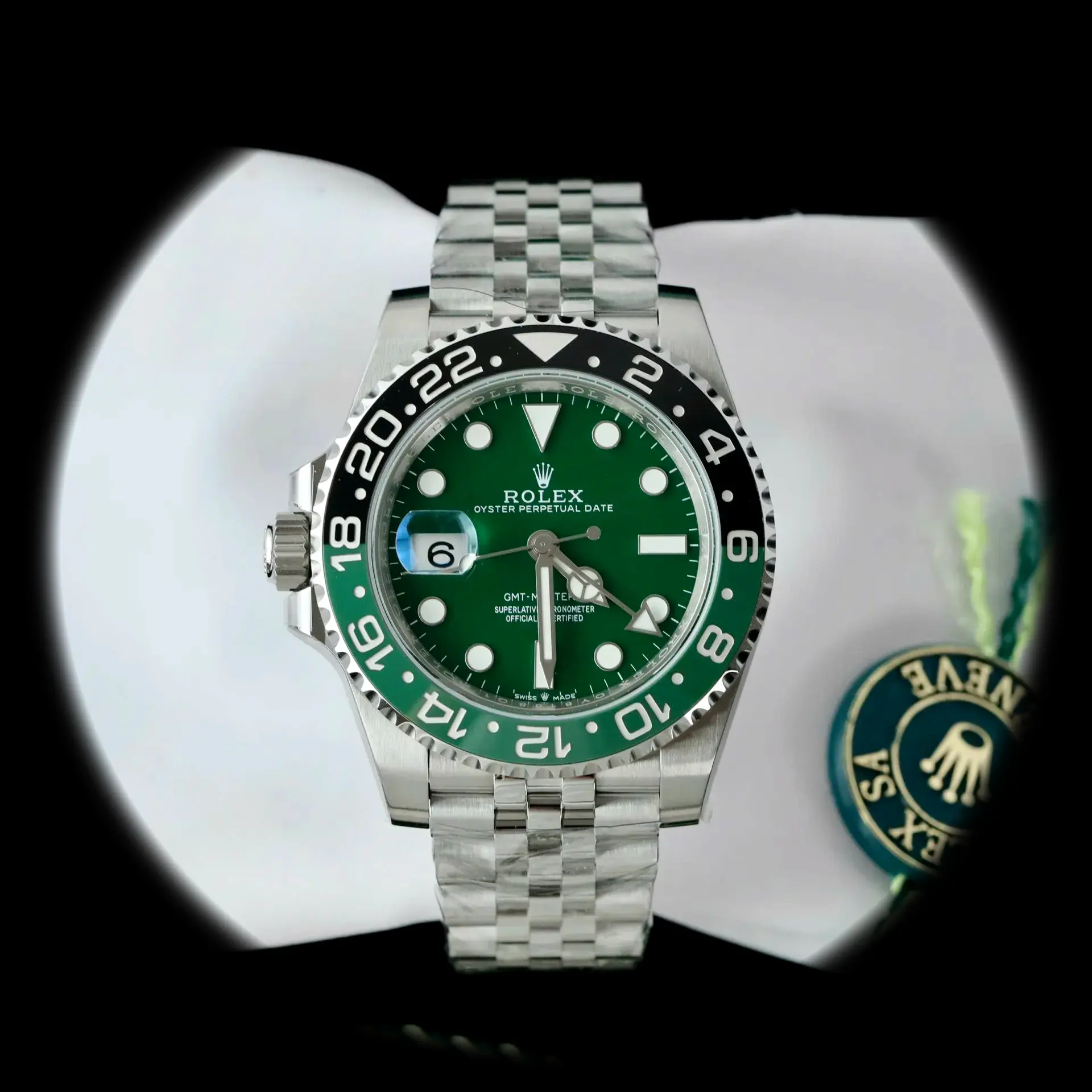 Rolex GMT-Master 126729VTNR Absinthe super clone 40mm — dial close-up
