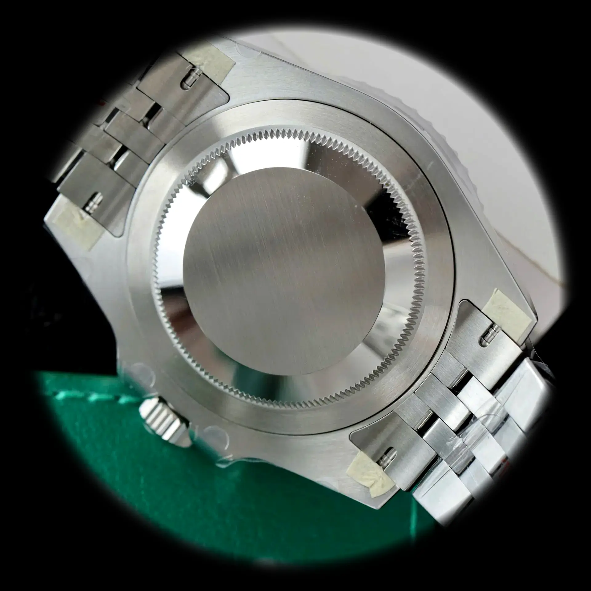 Rolex GMT-Master 126729VTNR 1:1 super clone green ceramic dial — angled view