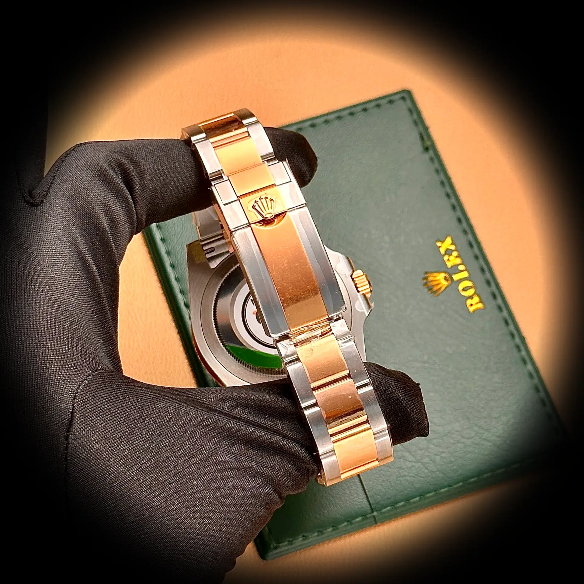 GMT-Master 126711CHNR super clone — lume shot