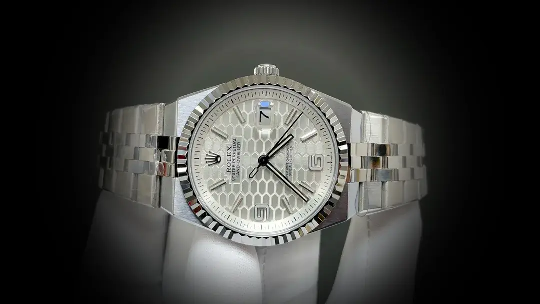 Rolex Land-Dweller 127334 super clone — side profile