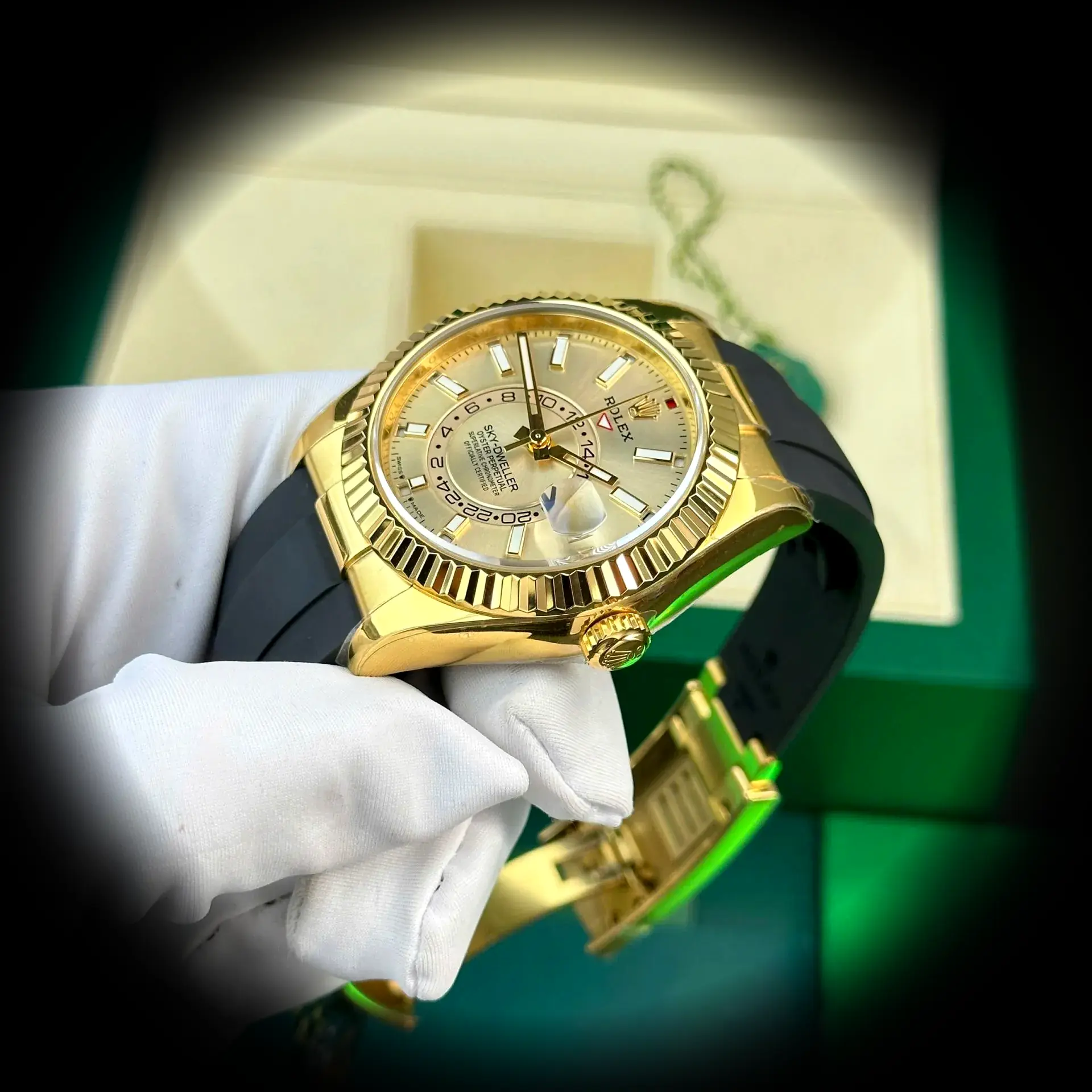 Rolex Sky-Dweller 336238 Swiss replica 42mm — wrist shot