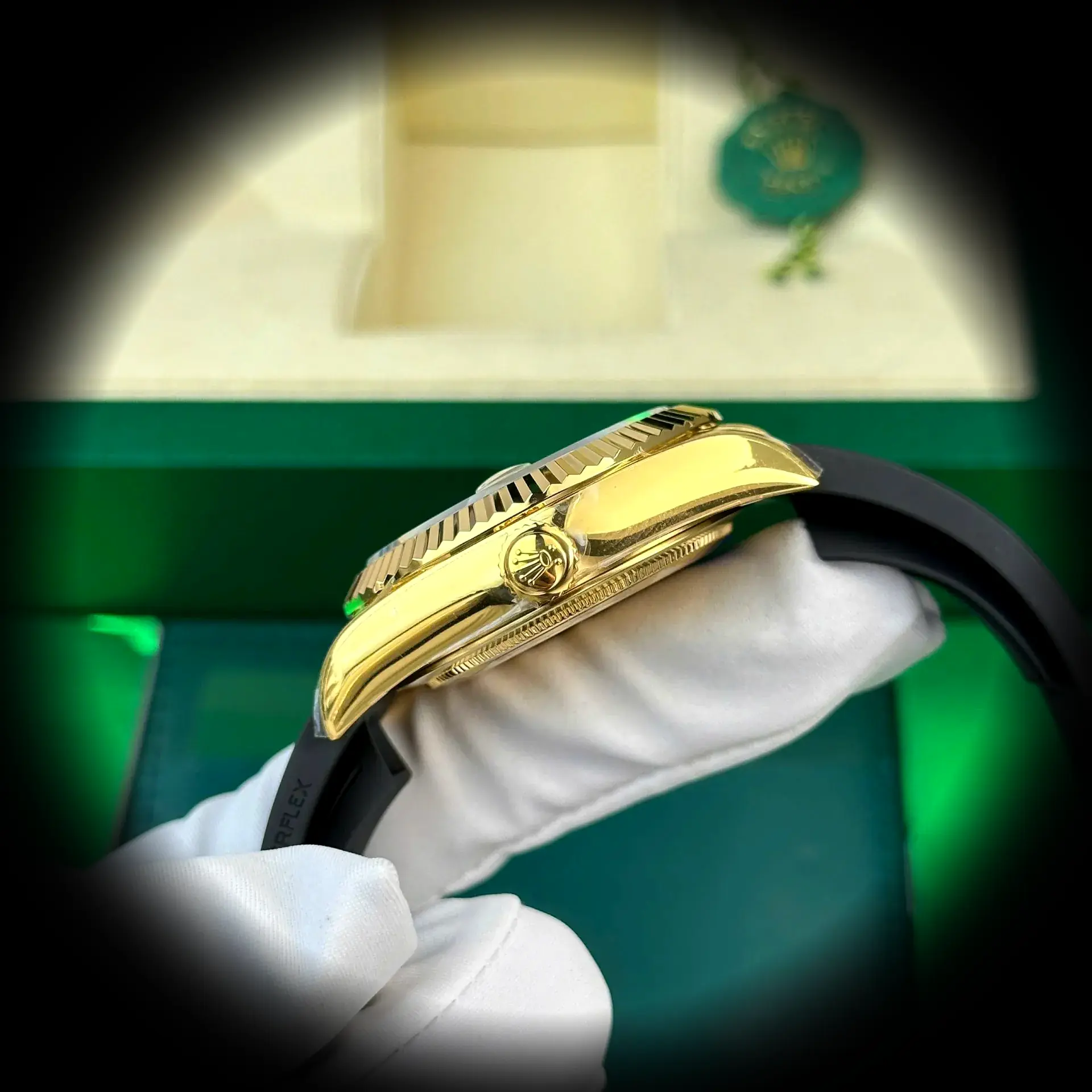 Rolex Sky-Dweller 336238 1:1 super clone — lume shot