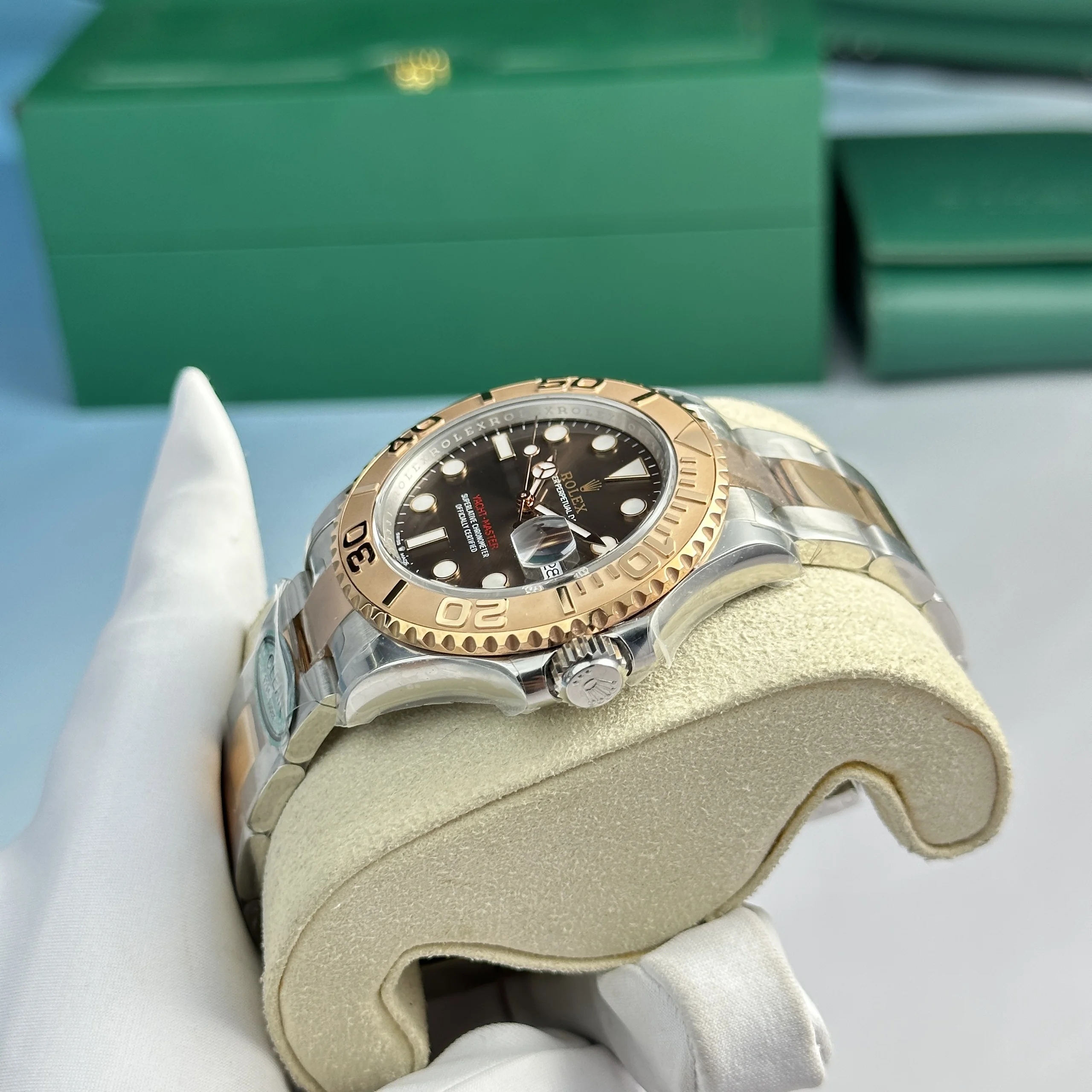 Rolex Yacht-Master 126621, stainless steel & rose gold plated case, bidirectional rotatable bezel