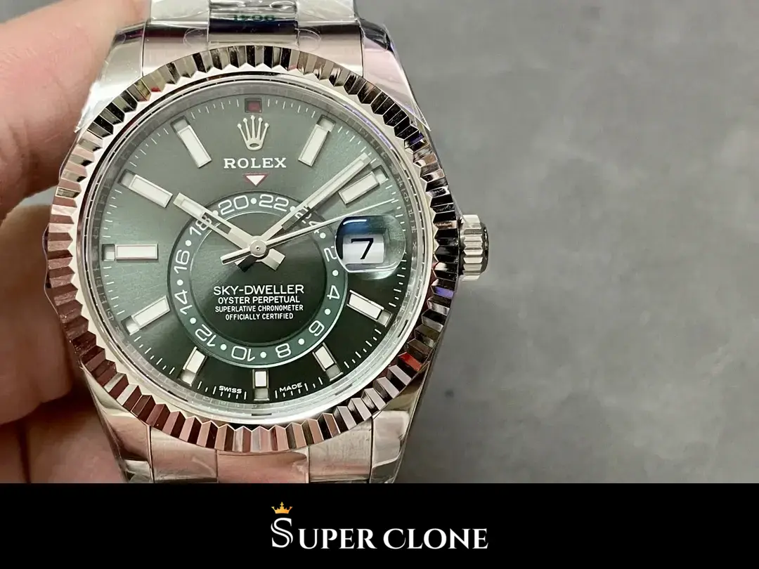 Sky-Dweller 326238 super clone — bracelet detail