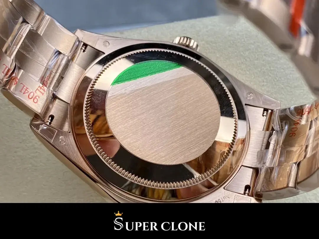 Sky-Dweller 326935 eta clone — lume shot