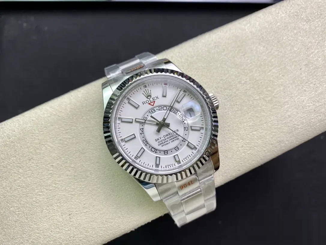 Sky-Dweller 326938 super clone — bracelet detail