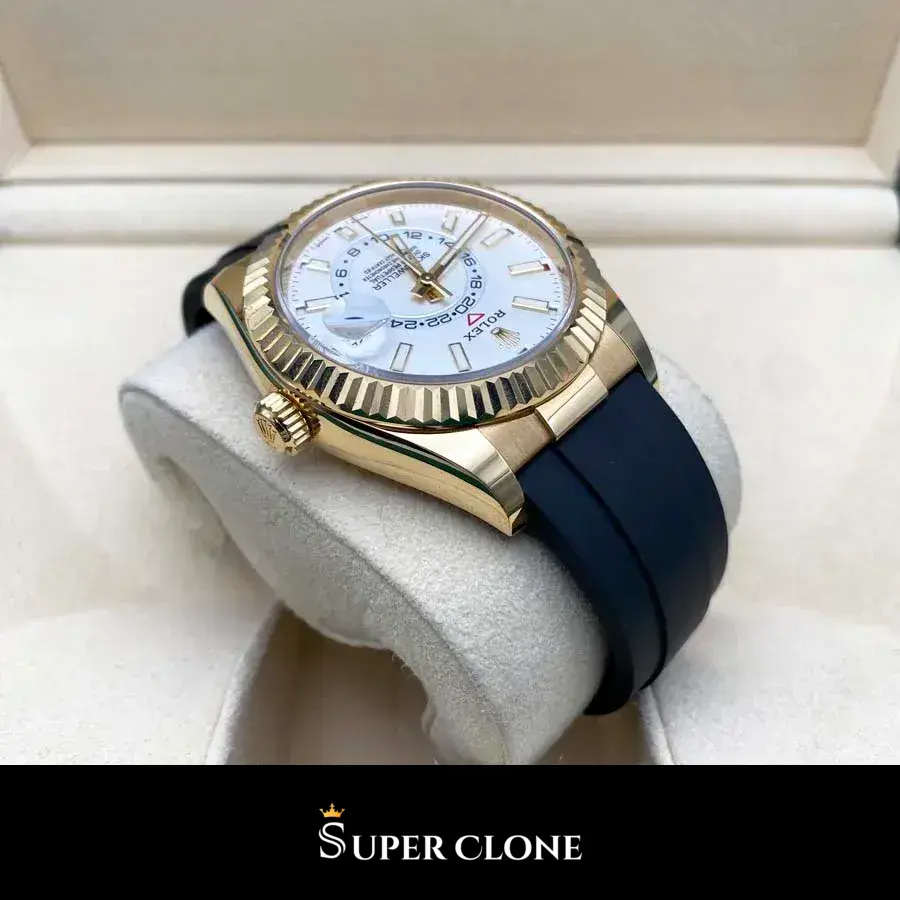 Sky-Dweller 336238 eta clone intense white dial — caseback detail