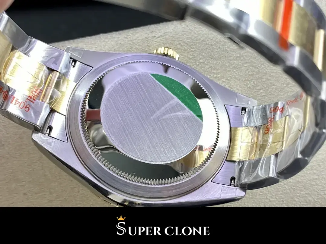 Sky-Dweller 336933 swiss clone — bracelet detail