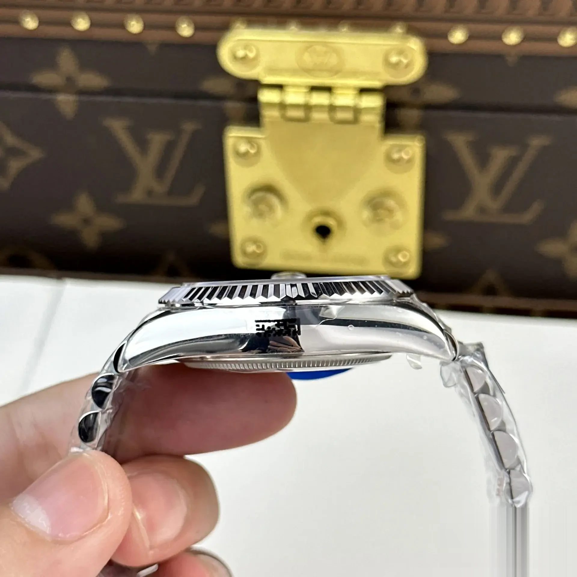 Sky-Dweller 336934 super clone — bracelet detail