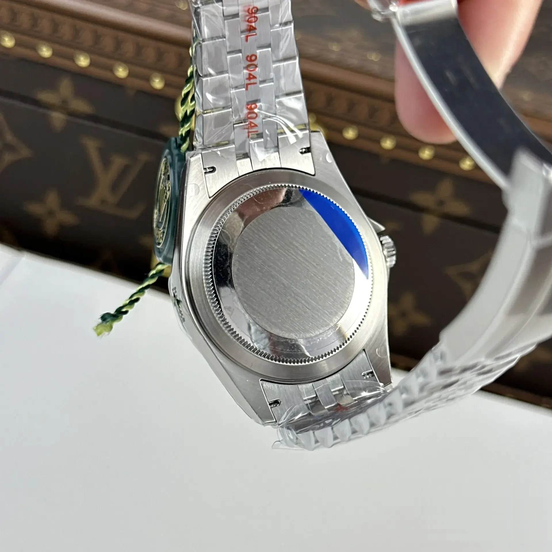 Rolex Sky-Dweller 336934 superclone green dial — bezel macro