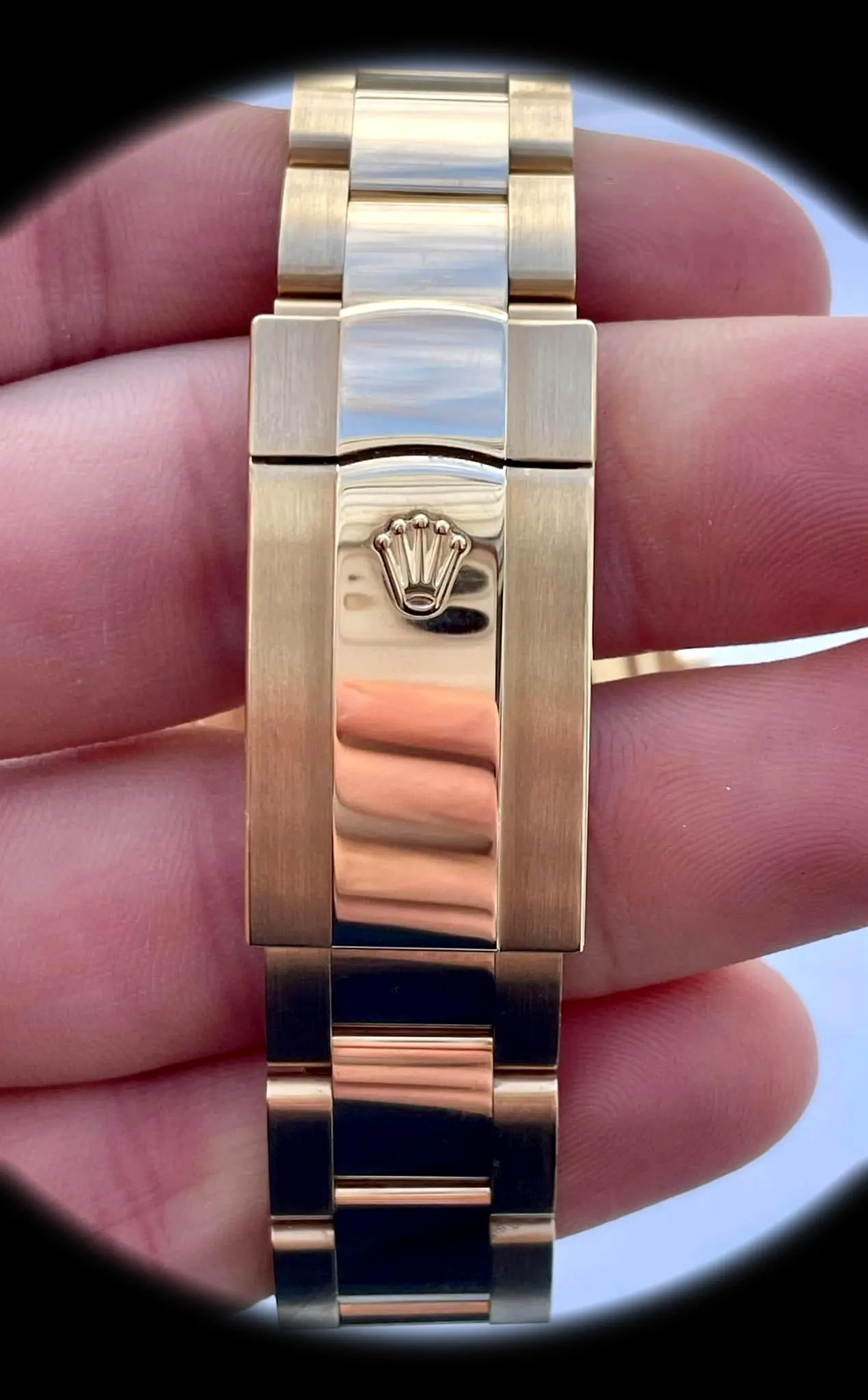 Sky-Dweller 336938 1:1 super clone intense white dial — bezel macro