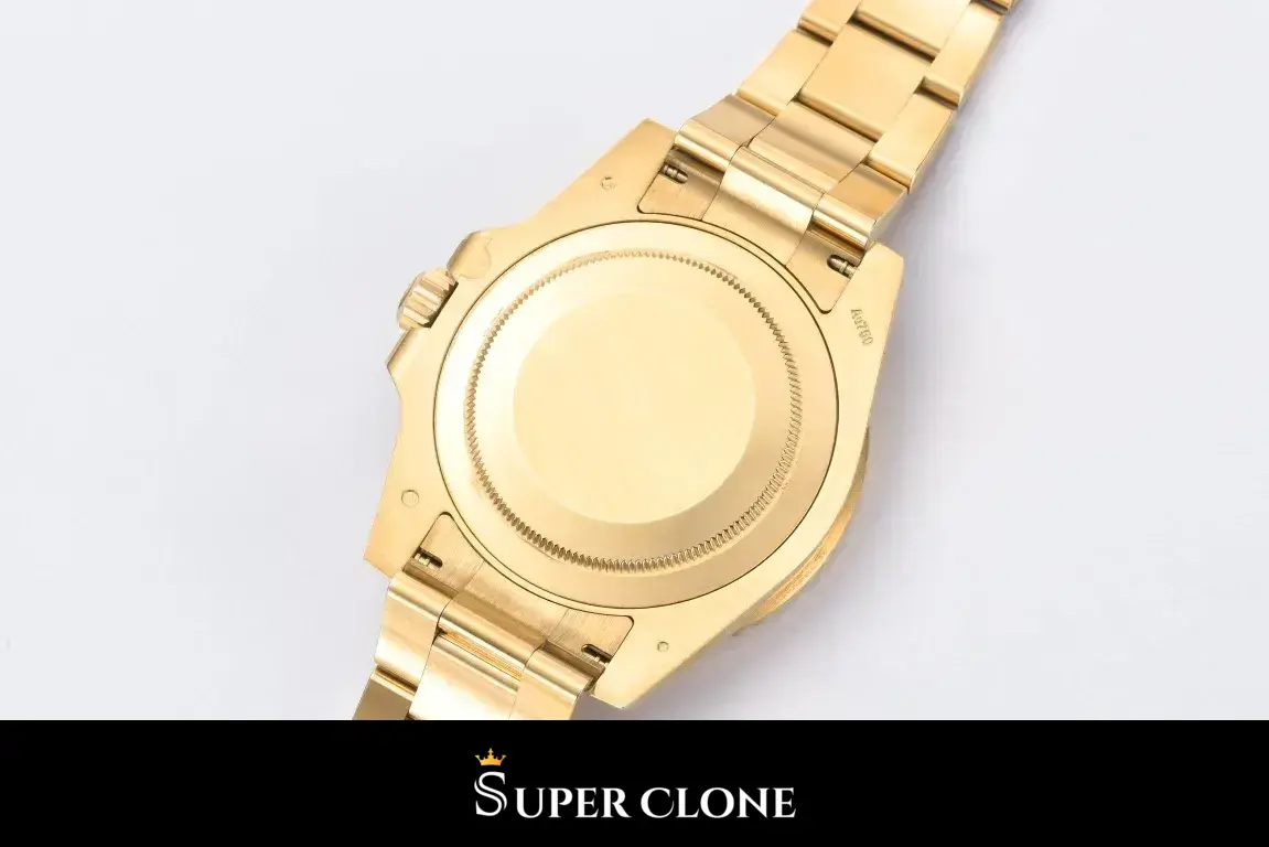 Solid back facing up, fluted inner ring, no window onto the movement