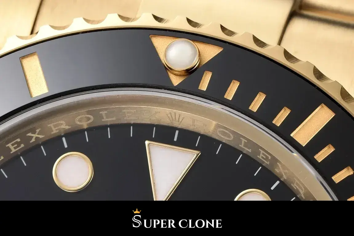 Bezel pearl at twelve in a raised setting, engraved rehaut ring beneath the crystal rim