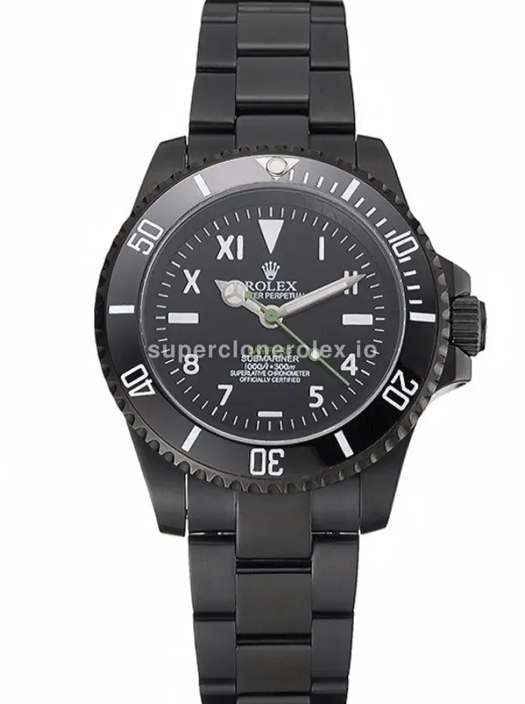 Submariner 16233BBL super clone black dial, front view