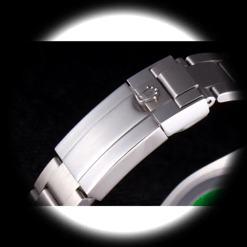 Submariner SRL50 Swiss replica 40mm — crown and case detail