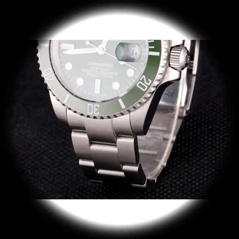 Submariner Mechanism-SRL51 super clone green dial — bezel macro