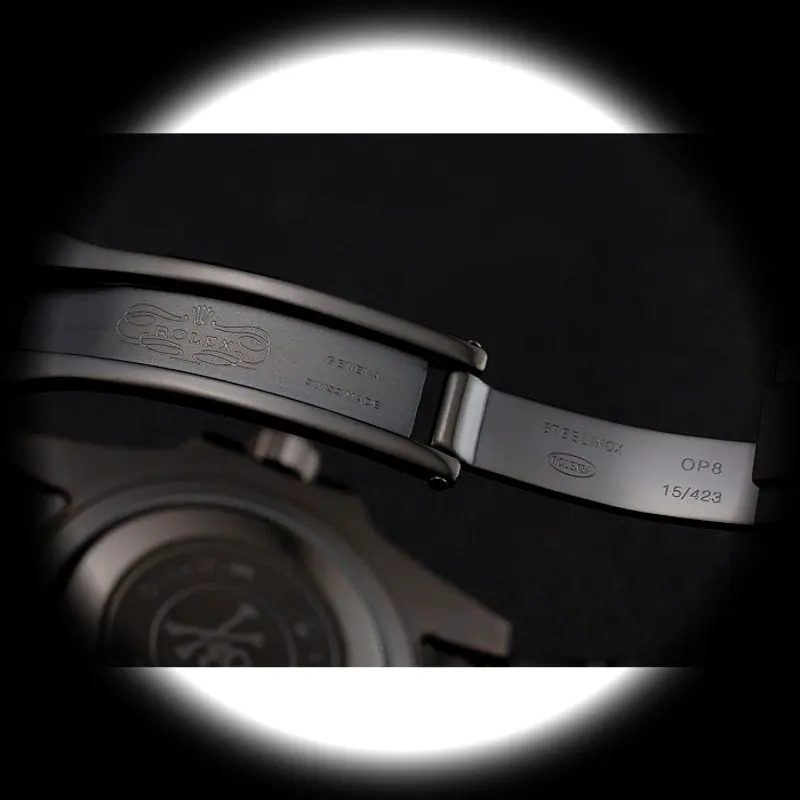 Rolex Submariner 1454075 super clone — lume shot