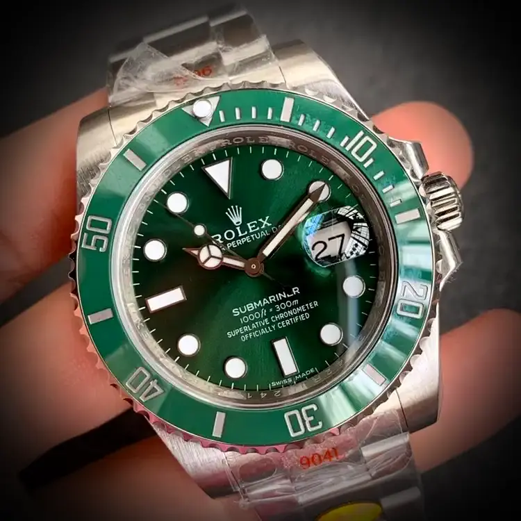 Submariner 116610LN Swiss clone — side profile