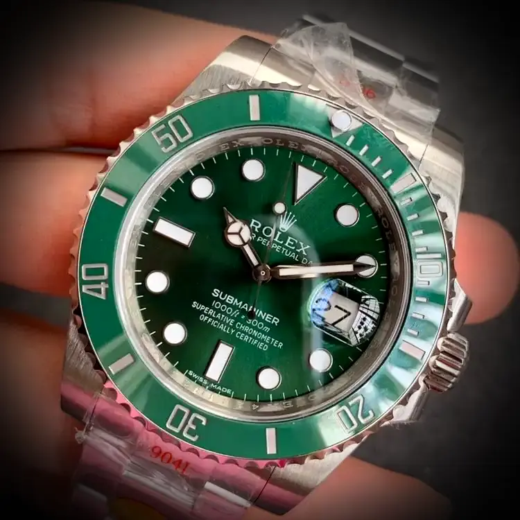 Rolex Submariner 116610LN 1:1 super clone green dial — caseback detail