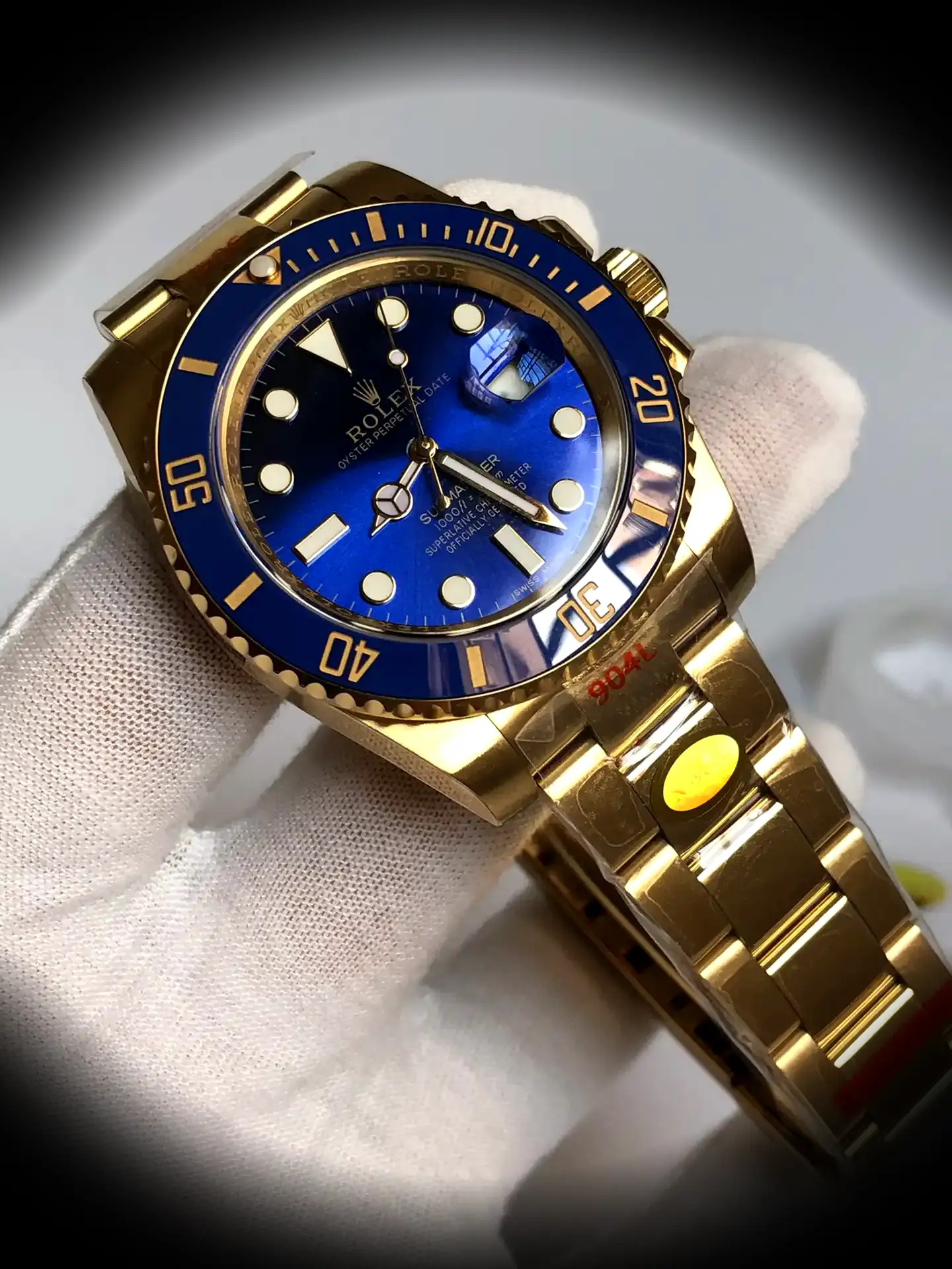 Rolex Submariner 116610LN Swiss replica 40mm — wrist shot