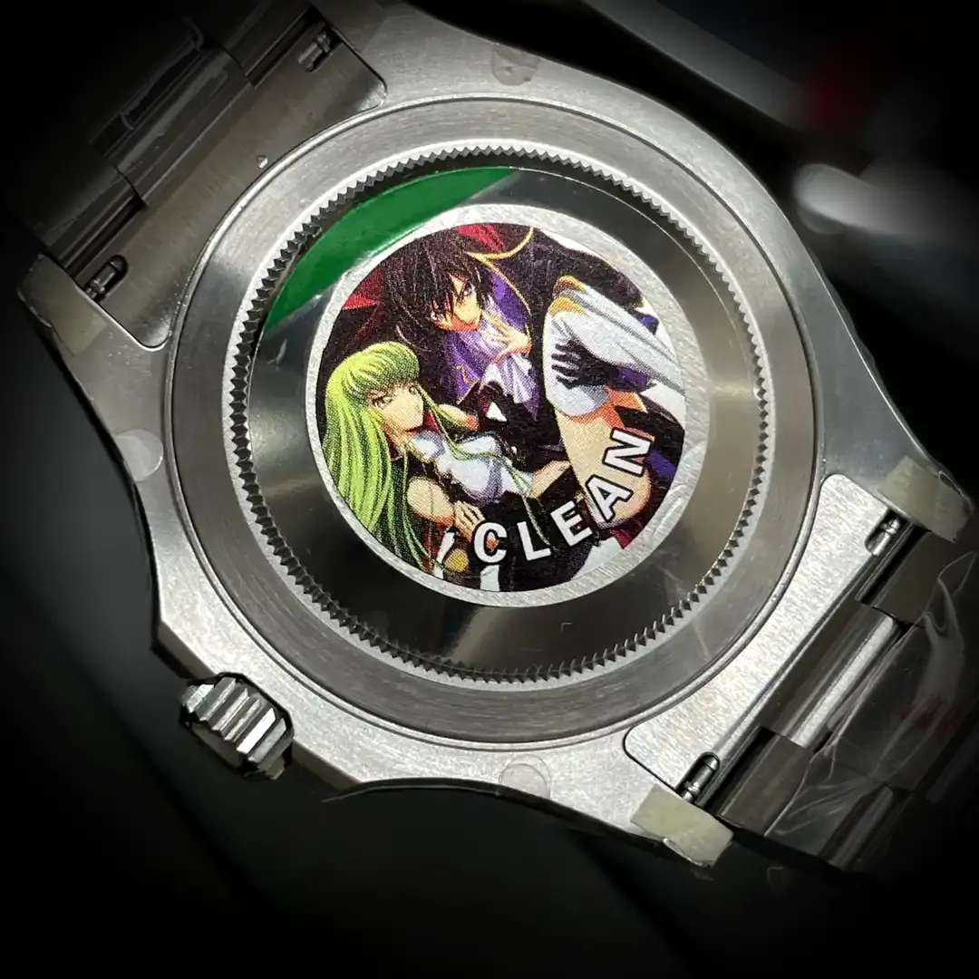 Rolex Yacht-Master SC016833 Swiss clone — lume shot