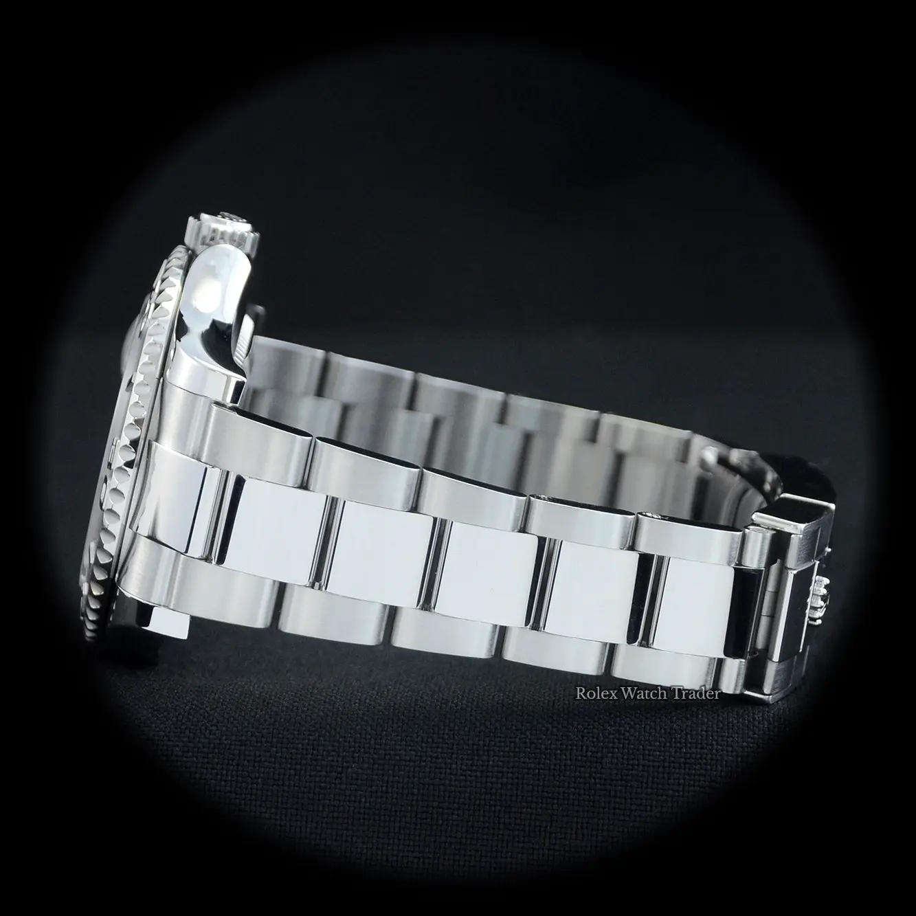 Yacht-Master 126622 Swiss clone blue dial — caseback detail