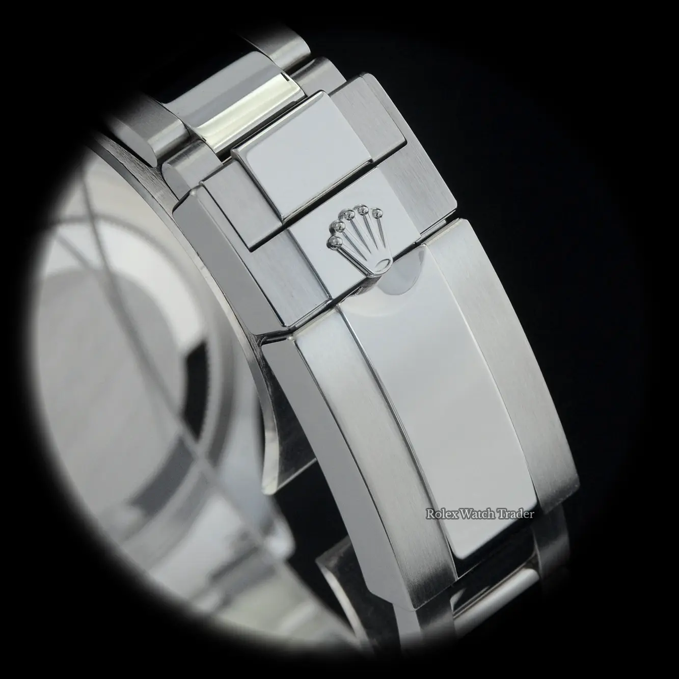 Rolex Yacht-Master 126622 super clone blue dial — bezel macro