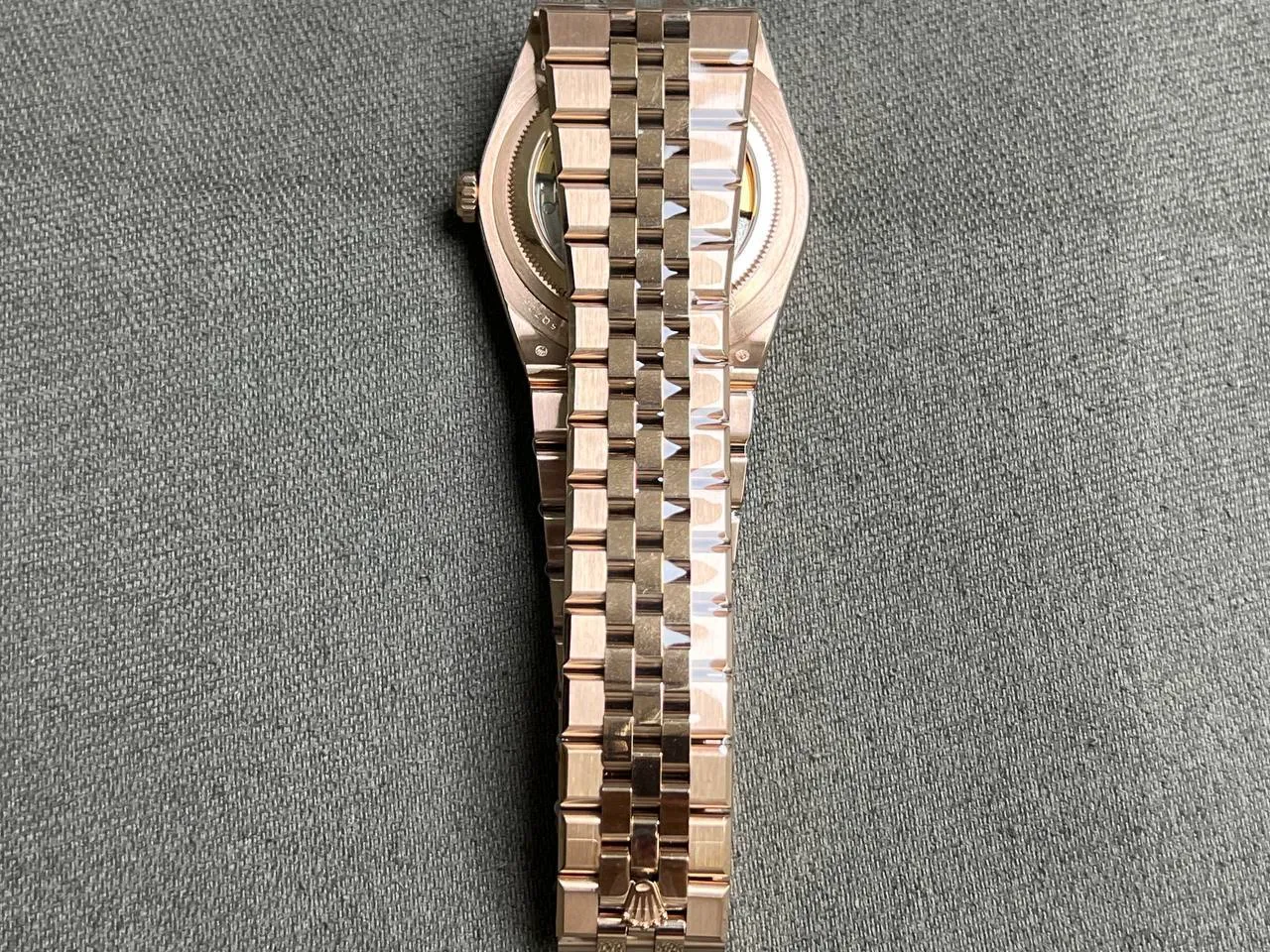 Rolex Land-Dweller 127335 replica 40mm — dial close-up