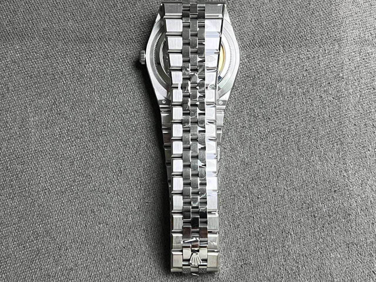 Rolex Land-Dweller 127336 1:1 replica — side profile